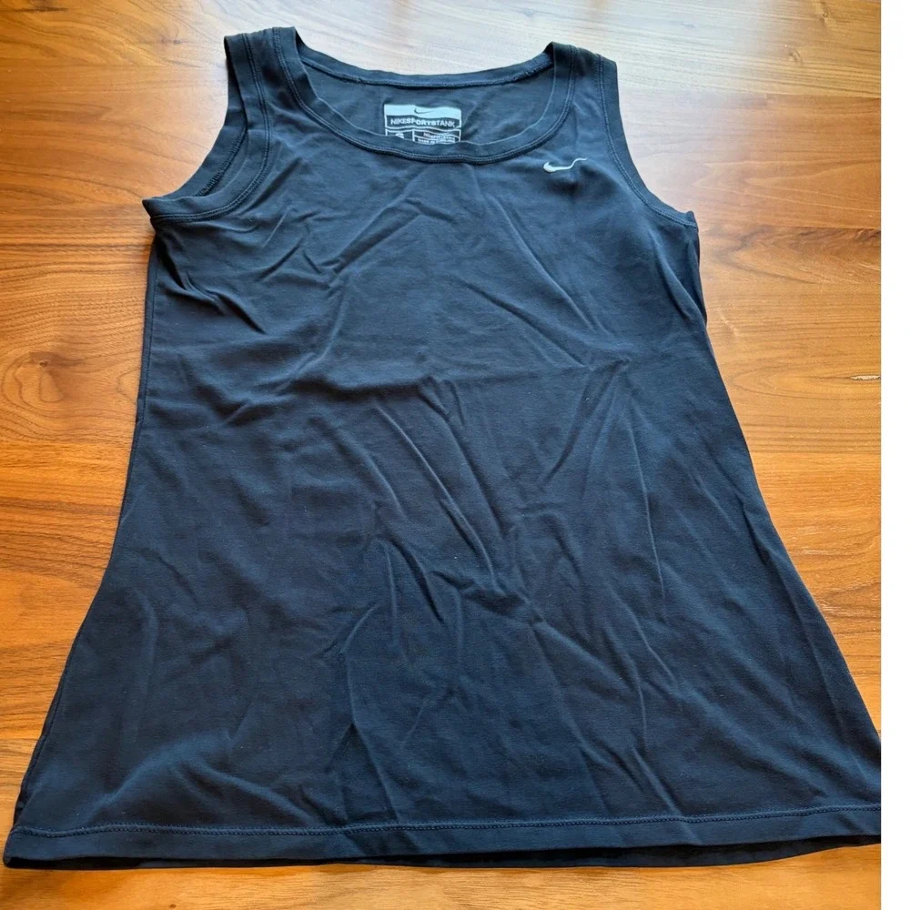 Nike Tank Top Womens Small Black Nike Fit Dry Embroidered Swoosh Athletic Gym